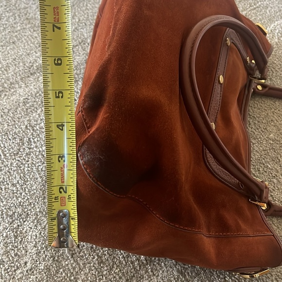 Brown suede Tory Burch medium purse! - Picture 5 of 5